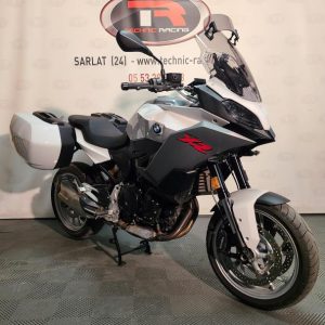 BMW F 900 XR + valises + GPS Garmin