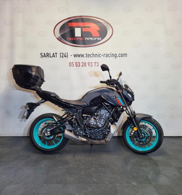 YAMAHA MT-07 A2 / top case / poignée chauffantes – Image 3