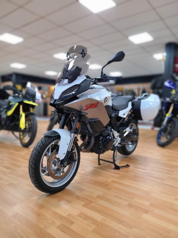 *** Affaire *** BMW F 900 XR full + valises – Image 2