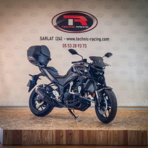 YAMAHA MT03 + accessoires
