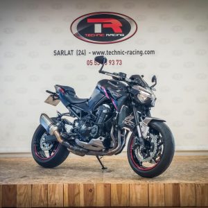 KAWASAKI Z 900 A2 / Akrapovic / accessoires