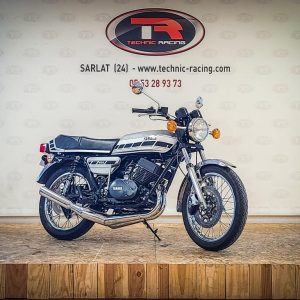 YAMAHA RD 400 restaurée / parfaite